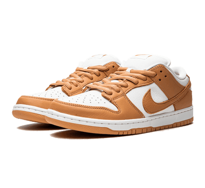 Nike SB Dunk Low Light Cognac