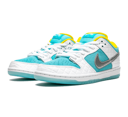 Nike SB Dunk Low x FTC Lagoon Pulse