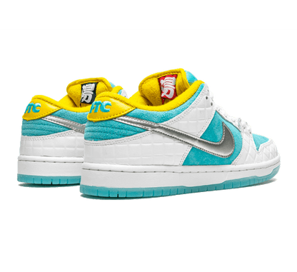 Nike SB Dunk Low x FTC Lagoon Pulse