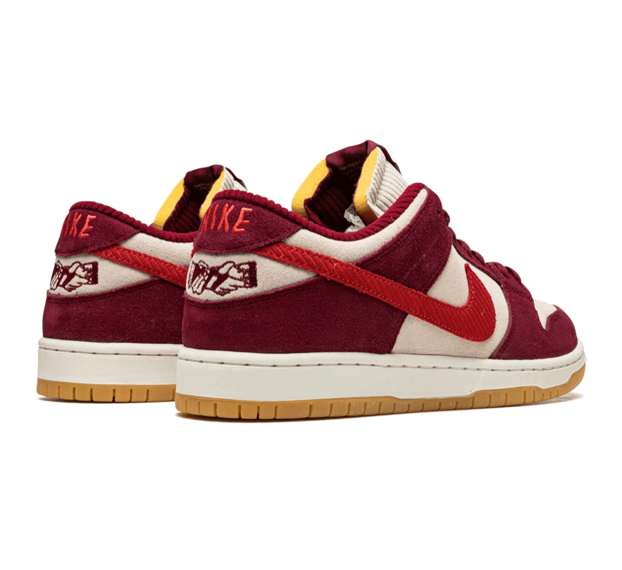 Nike SB Dunk Low x Skate Like a Girl