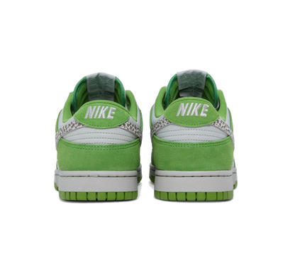 Nike Dunk Low Safari Swoosh Chlorophyll